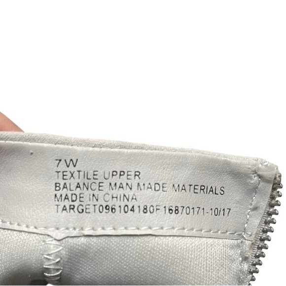 DV Dolce Vita Women’s Faux Suede Zip Up Boots - Picture 9 of 9